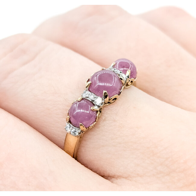 Ring  .05ctw Round Diamonds 1.66ctw Pink Sapphire 14ky 6.75mm Sz8 3.02g 225100040