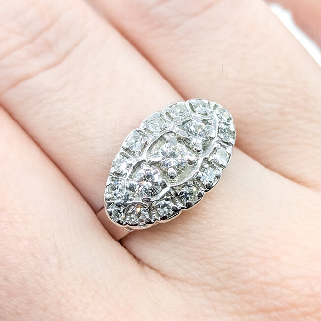 Ring Cluster .82ctw Round Diamonds 14kw 11.5mm Sz8.25 6.17g 225100050