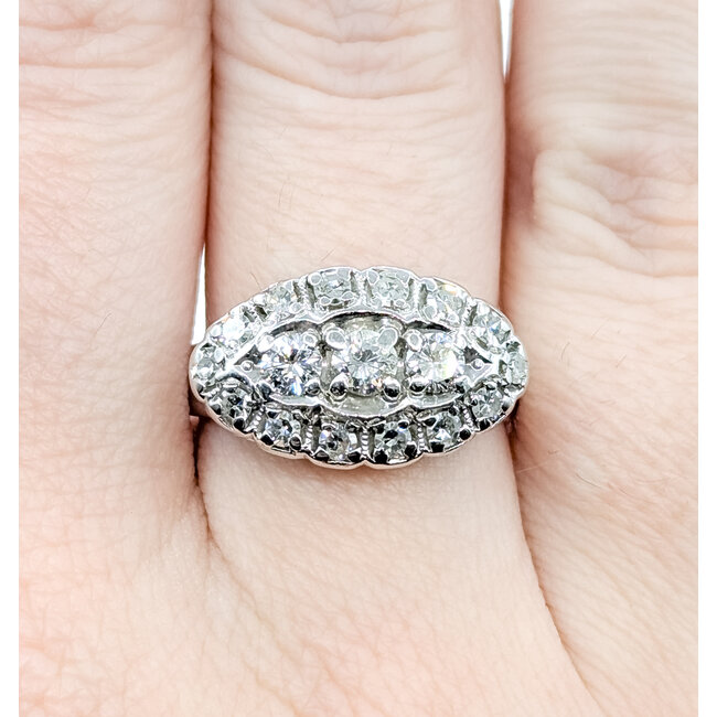 Ring Cluster .82ctw Round Diamonds 14kw 11.5mm Sz8.25 6.17g 225100050