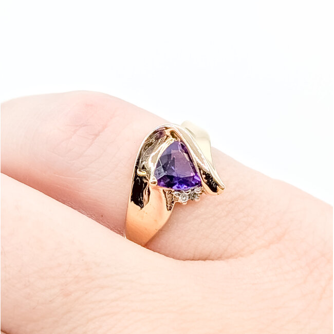 Ring Wave 0.03ctw Round Diamonds .90ct Purple Amethyst 10ky 11.5mm Sz5 2.57g 225100056