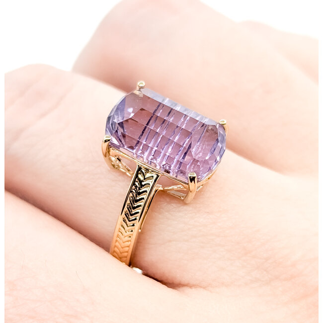 Ring Fantasy 7ct Amethyst 14ky 14mm Sz9 3.92g 225100032
