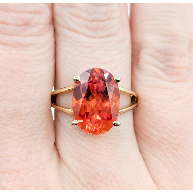 Ring Solitaire 7ct Orange Synthetic Sapphire 10ky 14mm Sz8 3.2g 125110005