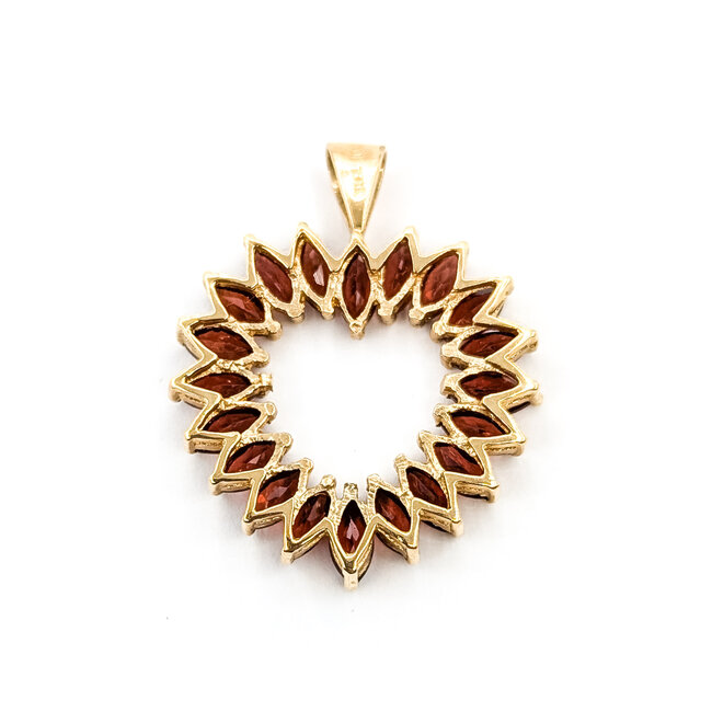 Pendant Heart 5.5ctw Garnet 10ky 33mm 2.8g 125110007