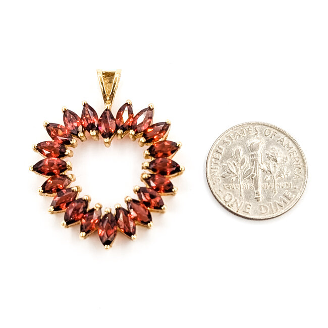 Pendant Heart 5.5ctw Garnet 10ky 33mm 2.8g 125110007