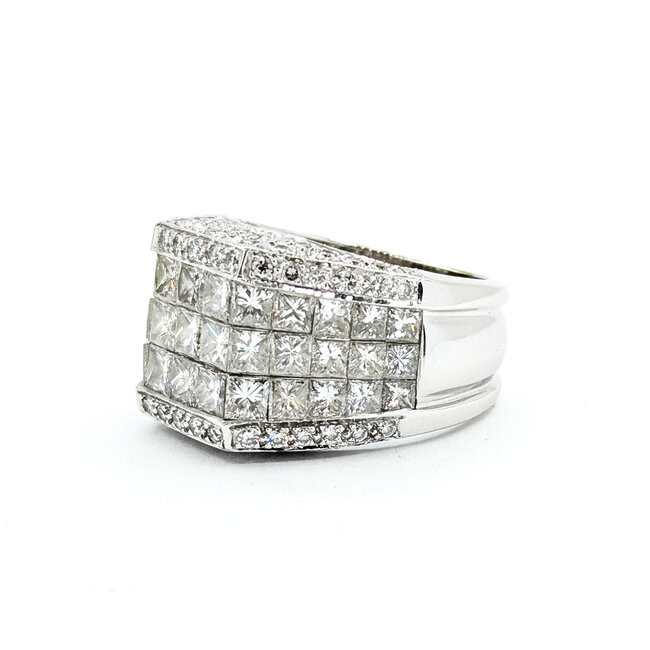 Ring Invisible Set 4ctw Princess & Round Diamonds 18kw 13mm Sz6 10.78g 225100042