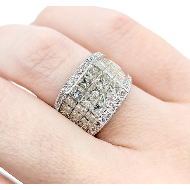 Ring Invisible Set 4ctw Princess & Round Diamonds 18kw 13mm Sz6 10.78g 225100042