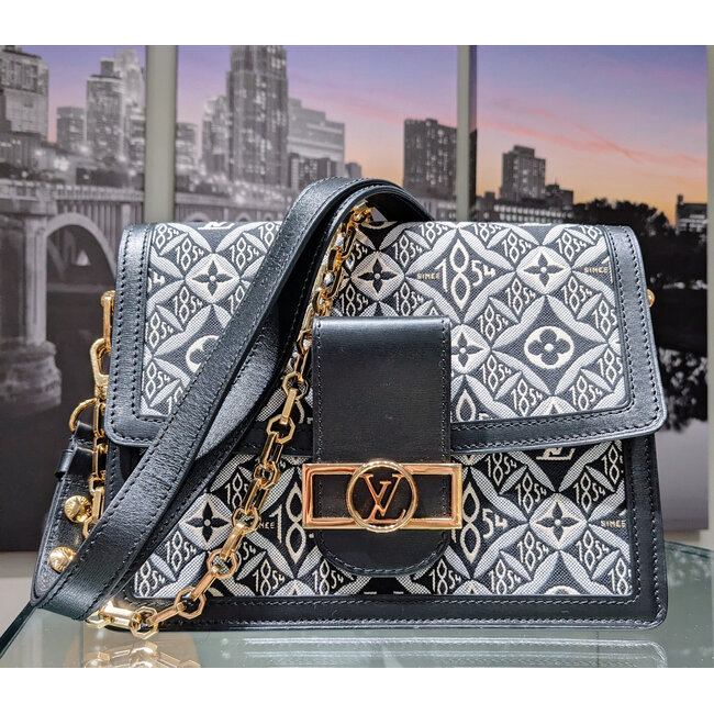 Handbag Louis Vuitton Dauphine 1854 Monogram MM 125115002