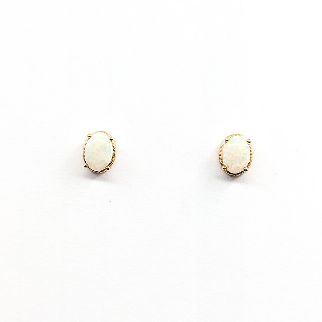 Earrings Fluted .45ctw Opal 14ky 8.3mm 1.5g 125110009
