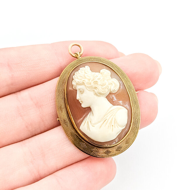 Pendant Cameo 14ky 36mm 8.5g 225100008
