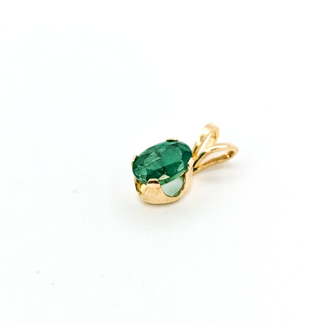 Pendant Solitaire .50ct Emerald 14ky 10x4mm .31g 225100087