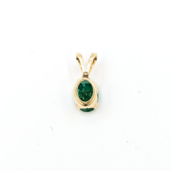 Pendant Solitaire .50ct Emerald 14ky 10x4mm .31g 225100087