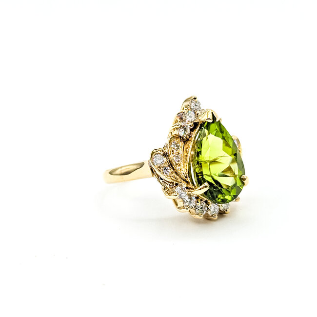 Ring Cocktail 0.76ctw Round Diamonds 6.91ct Peridot 18ky 21mm Sz6.5 10.98g 225100133