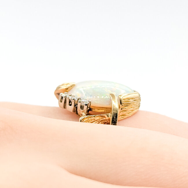 Ring Freeform 0.12ctw Round Diamonds 4.5ct Australian Opal 18ky 20mm Sz6 9.57g 225100150