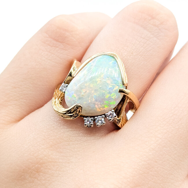 Ring Freeform 0.12ctw Round Diamonds 4.5ct Australian Opal 18ky 20mm Sz6 9.57g 225100150