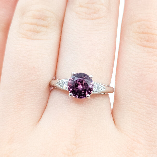 Ring 3-Stone 0.1ctw VS Diamonds 2.24ct Pink Sapphire 14kw 2.7mm Sz6 3.22g 225100156
