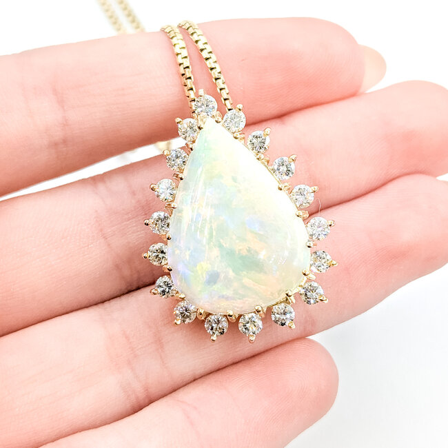 Pendant Halo Box Link 1.5ctw Round Diamonds 11.5ct Australian Opal 14ky 1.25x1" 20" 11.78g 225100161