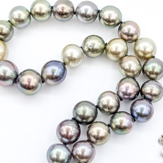 Necklace Strand 9.8mm Pearl 14kw 18" 56.97g 225100171