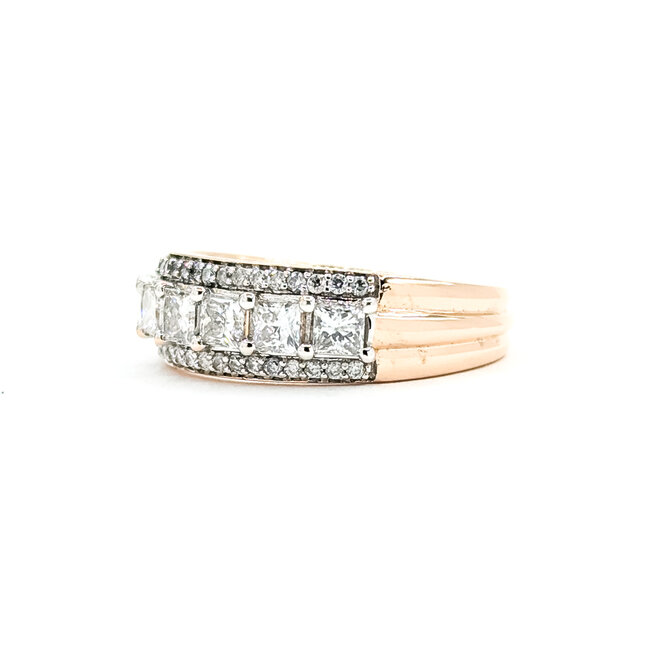 Ring 3-Row 1.10ctw Princess & Round Diamonds 14kr 6.65mm Sz7 5.5g 225100014