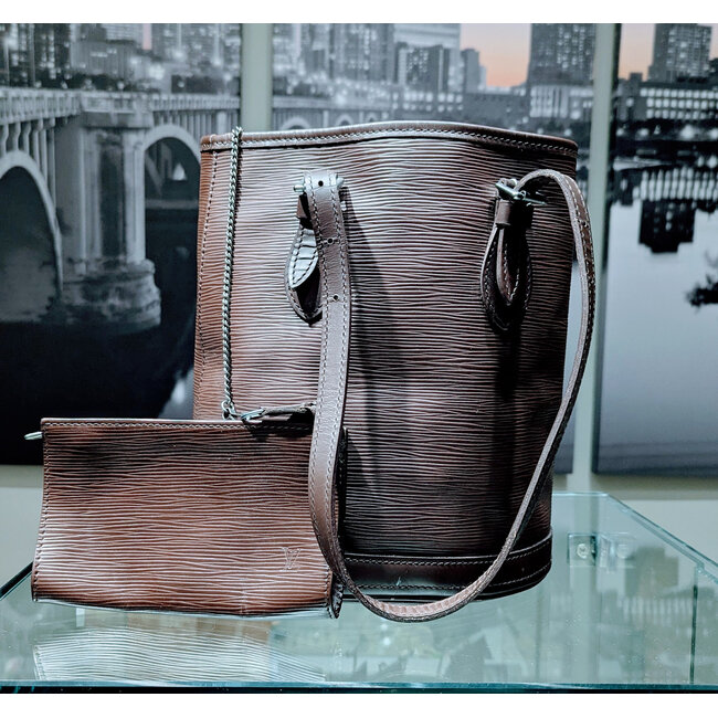 Handbag Louis Vuitton Epi PM Matching Pochette Moka 125115036