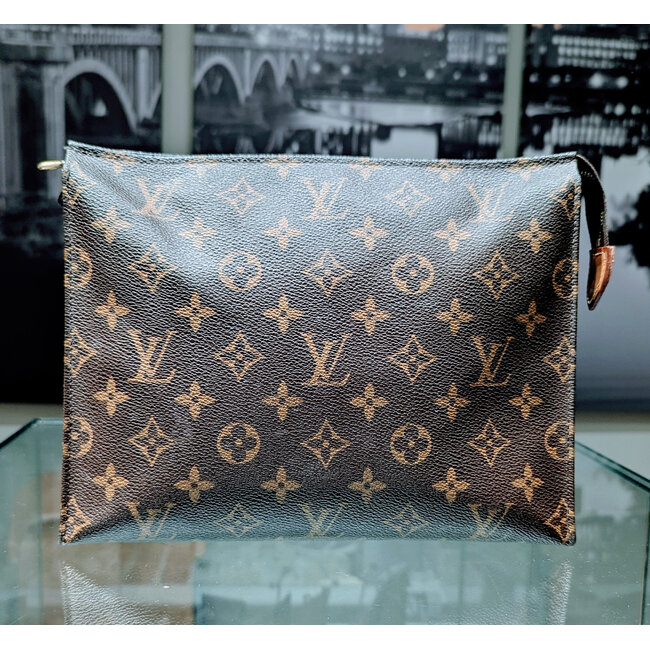 Handbag Louis Vuitton Toiletry Pouch 26 Monogram 125115033