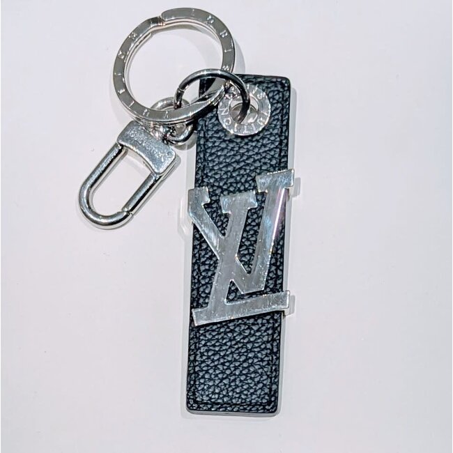 Keychain Louis Vuitton Cowhide Silver Hardware 125115038