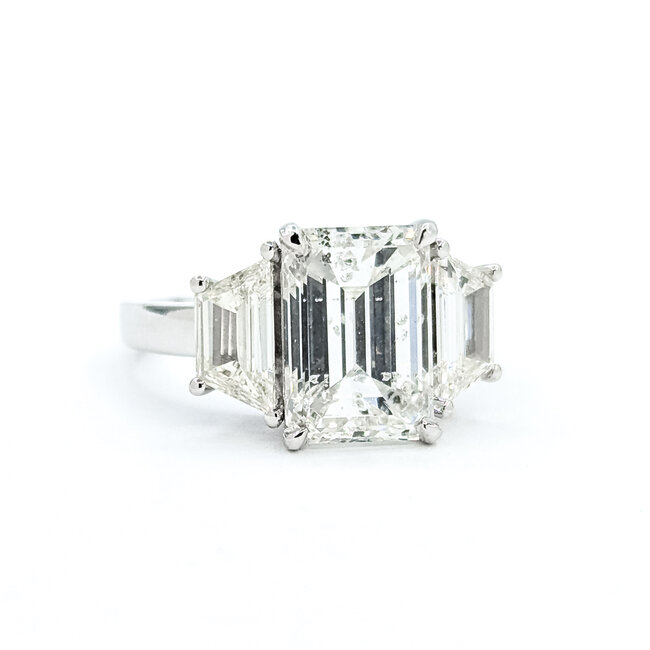 Ring 3-Stone Cocktail 4.07ctw Emerald Diamonds 1.01ctw Diamond 18kw 2.75mm Sz6.5 5.9g 225110118