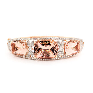 Bracelet Bangle Hinge 1.98ctw Round Diamonds 26.69ctw Peachy Pink Morganite 14kr 17mm 7.25" 25.9g 225110097