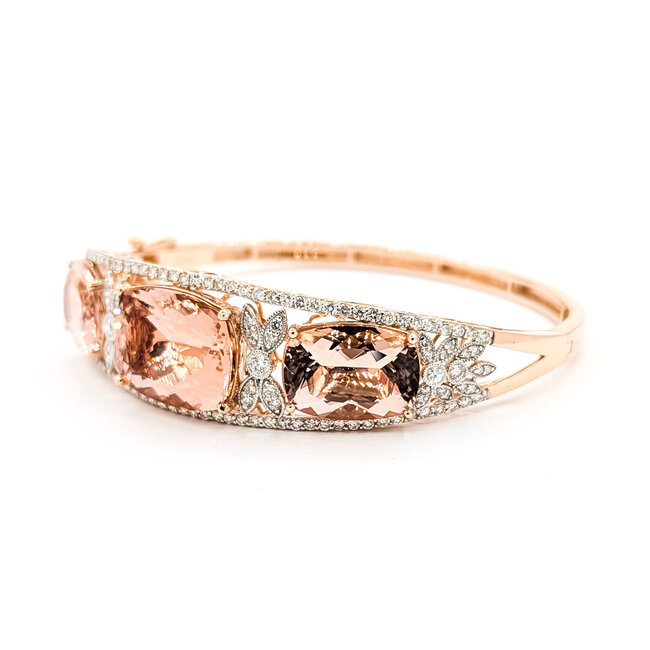 Bracelet Bangle Hinge 1.98ctw Round Diamonds 26.69ctw Peachy Pink Morganite 14kr 17mm 7.25" 25.9g 225110097