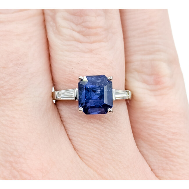 Ring 3-Stone Engagement .30ctw Baguette Diamonds 2.98ctw Royal Blue Sapphire GIA 14kw 2.2mm Sz5 3.5g 225110124