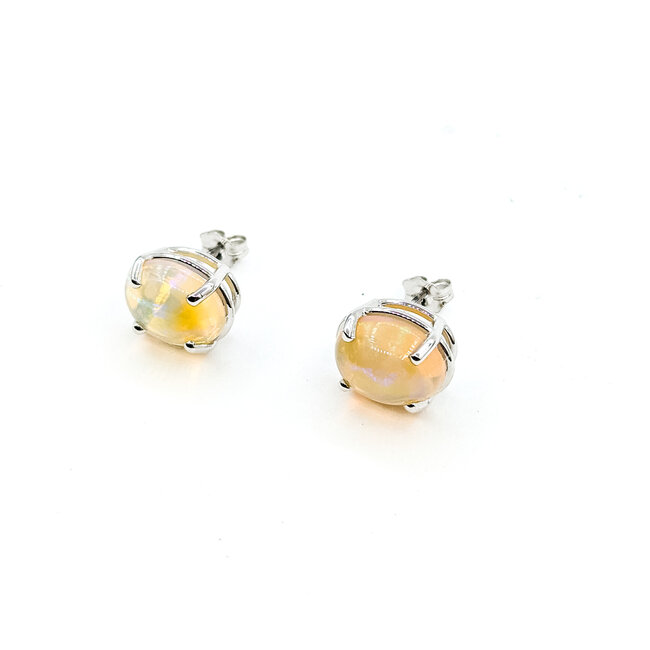 Earrings 4.37ctw Cabochon Opal 14kw 12x10mm 125100065