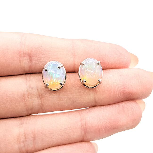 Earrings 4.37ctw Cabochon Opal 14kw 12x10mm 125100065