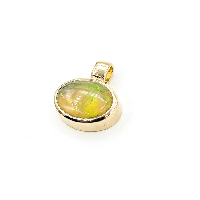 Pendant 2.21ct Cabochon Opal 14ky 14x10mm 125100069