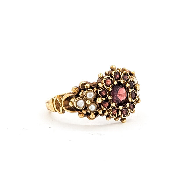 Ring Ornate 1ctw Mozambique Garnet 2mm White Seed Pearls 14ky 13mm Sz7.5 5.22g 225110092