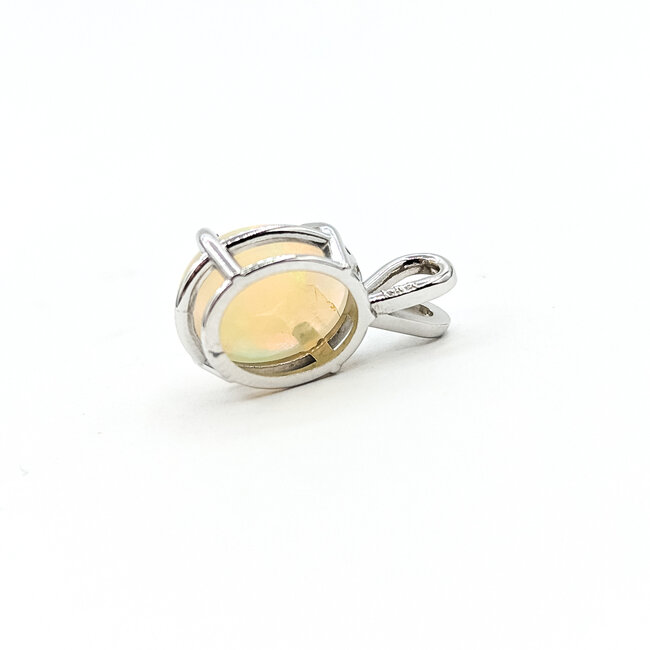 Pendant 2ct Cabochon Opal 14kw 12x10mm 125100067