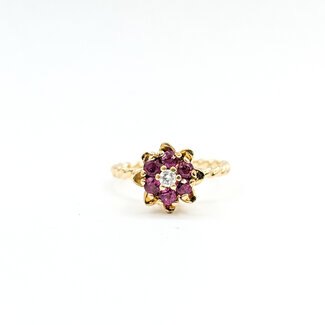 Ring Flower 0.07ctw Round Diamond .50ctw Red Ruby 14ky 2mm Sz6 3.86g 225100048