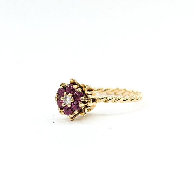 Ring Flower 0.07ctw Round Diamond .50ctw Red Ruby 14ky 2mm Sz6 3.86g 225100048