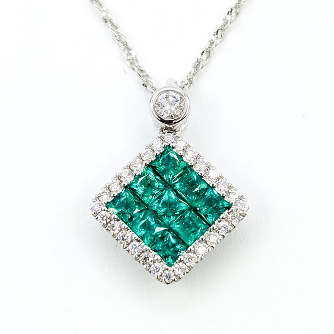 Pendant 0.15ctw Diamonds .52ctw Emerald 14kw 125110124