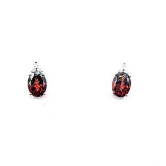 Earrings 0.08ctw Diamonds 3ctw Garnet 10kw 125110062