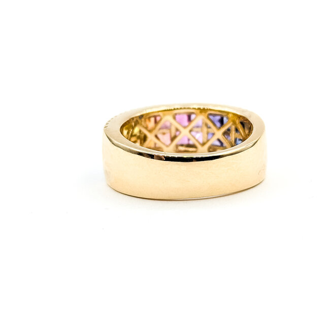 Ring Invisible Set 0.24ctw Round Diamonds 2.29ctw Rainbow Sapphire 14ky 7.8mm Sz7 7.29g 225110141