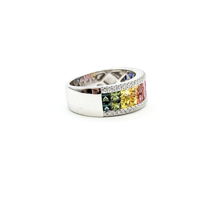 Ring Invisible Set 0.24ctw Round Diamonds 2.29ctw Rainbow Sapphire 14kw 7.8mm Sz7 7.35g 225110142