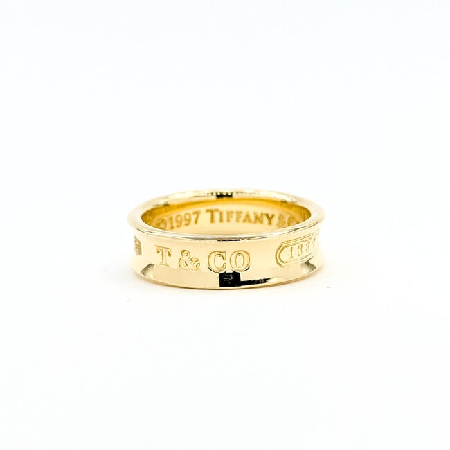 Ring Tiffany & Co. 1837 18ky 6mm Sz9 8.14g 125110057