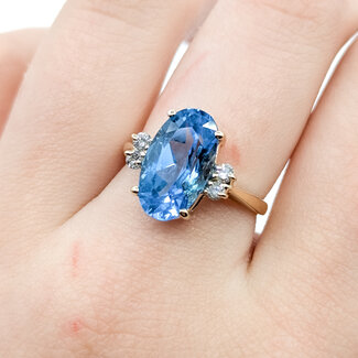 Ring 0.08ctw Round Diamonds 5ct Blue Topaz 14ky 14mm Sz7.25 4.5g 225110020