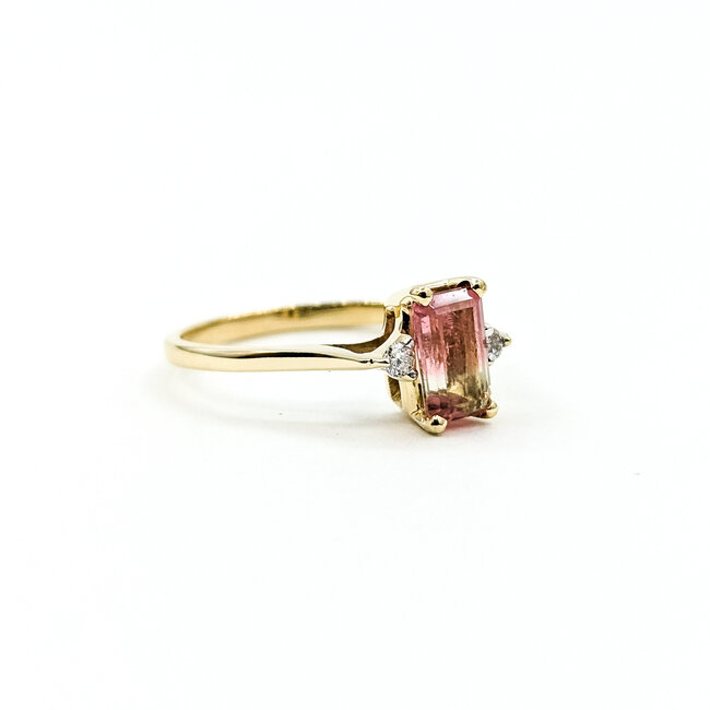 Ring Accented Solitaire 0.01ctw Round Diamonds 1.2ct Watermellon Tourmaline 14ky 7.6mm Sz7.25 2.53g 225110019