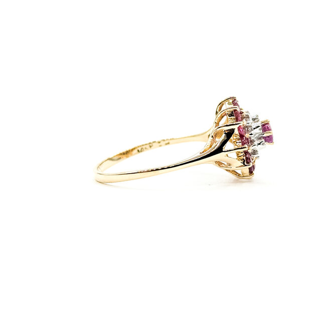 Ring Halo .04ctw Round Diamonds 1.00ctw Ruby 14ky 12.5mm Sz8 2.55g 225120003