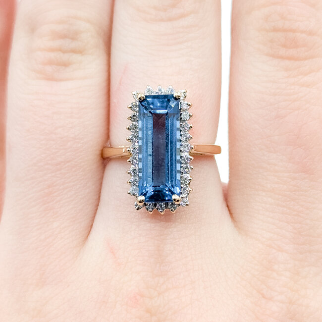 Ring Halo 0.2ctw Round Diamonds 5.26ct Blue Topaz 14ky 19.65mm Sz6.6 5.5g 225110022