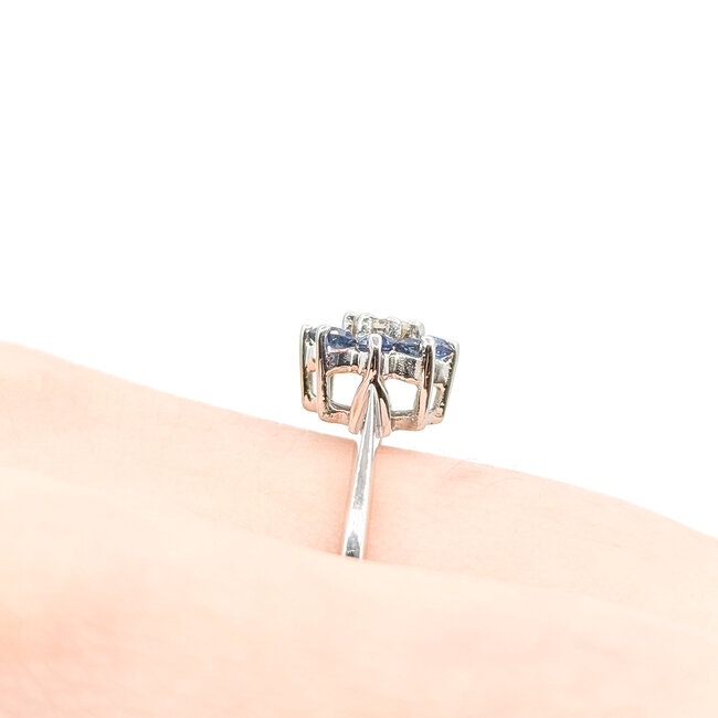 Ring Flower 0.15ctw Round Diamonds .40ctw Sapphire 14kw 9mm Sz6.75 2.2g 225110017