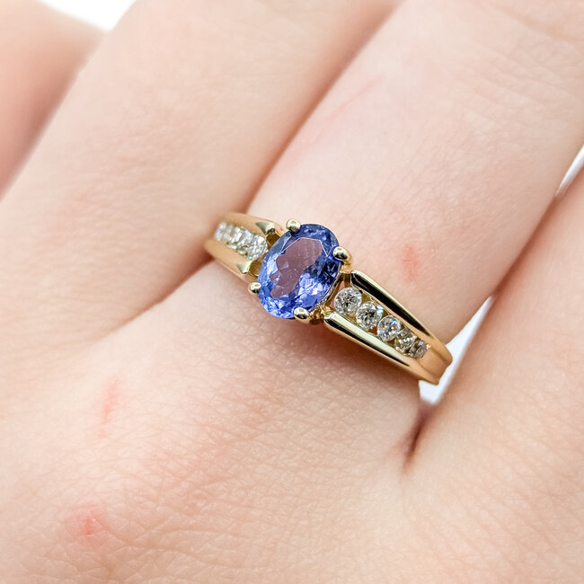 Ring Accented Solitaire 0.05ctw Round Diamonds 1ct Tanzanite 14ky 7mm Sz6 3.6g 225110008