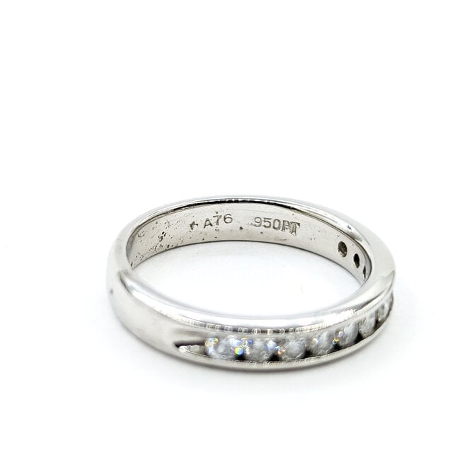 Ring Channel 0.33ctw Round Diamonds 950pt 3.65mm Sz7 6.3g 225110006