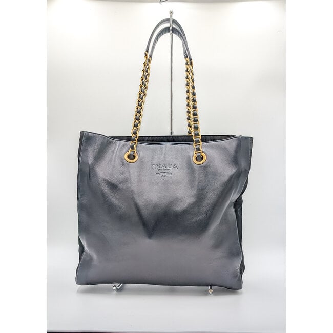 Handbag Prada Napa Navy Leather Gold Chain 125125059