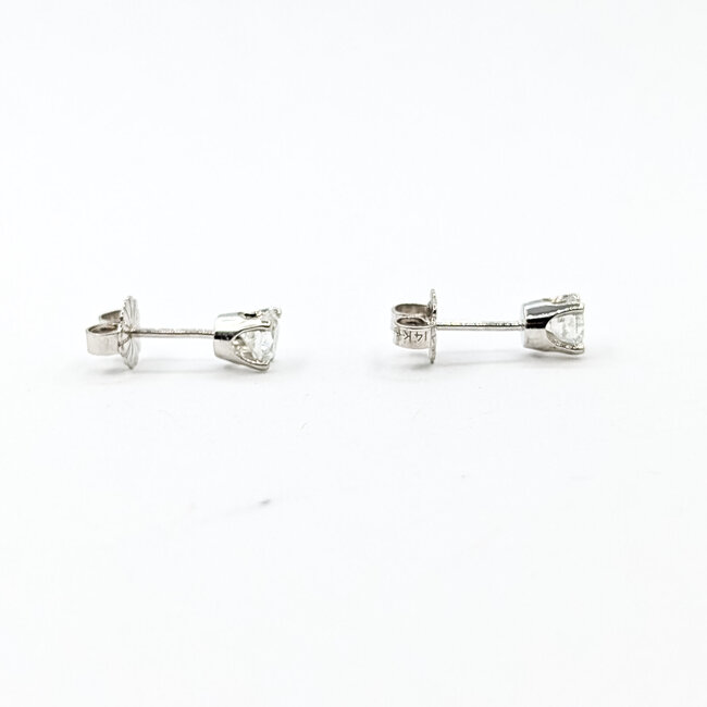 Earrings Stud .60ctw Round Diamonds 14kw 5.2mm .97g 225120015